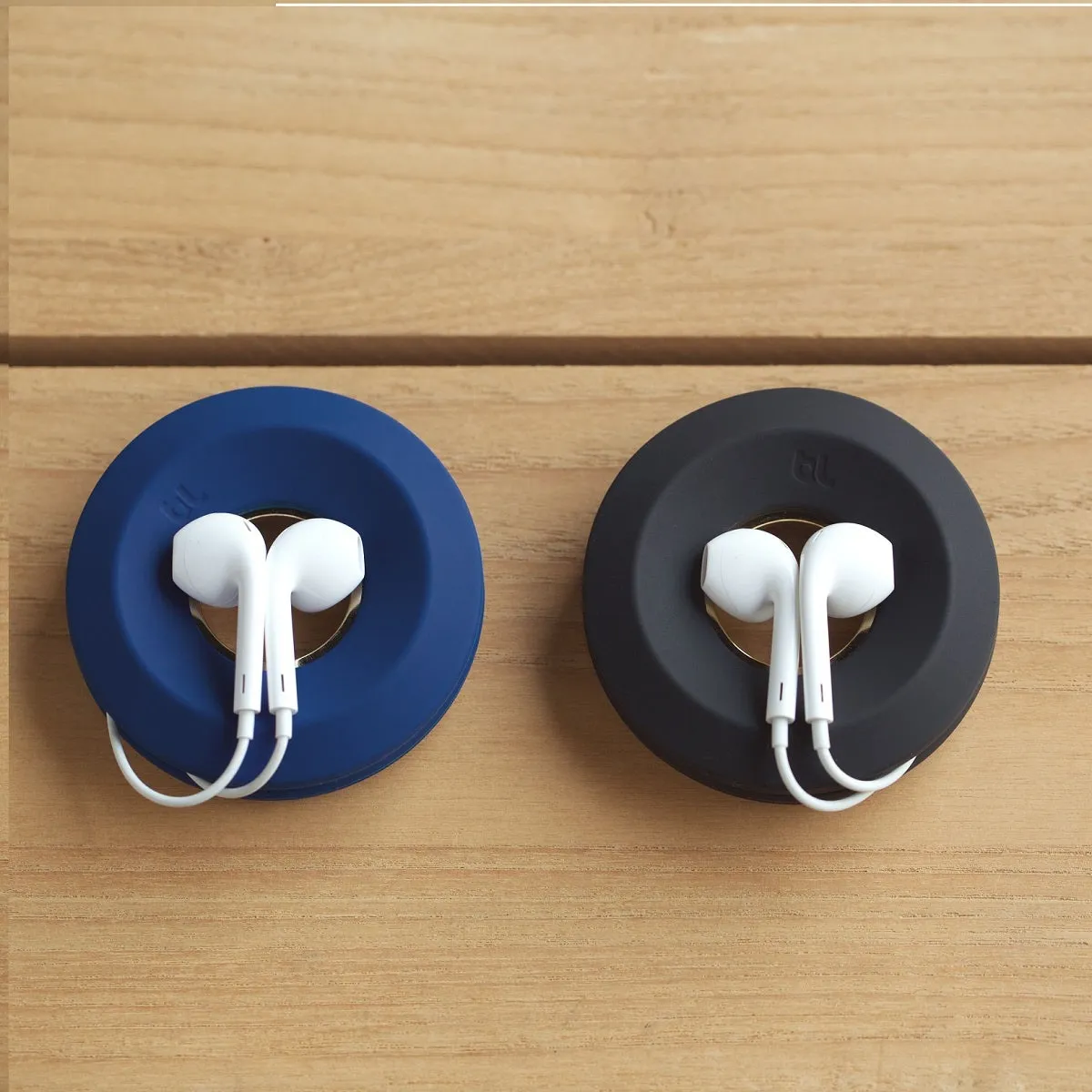 BlueLounge CableYoYo Earbud Organizer Gold Edition