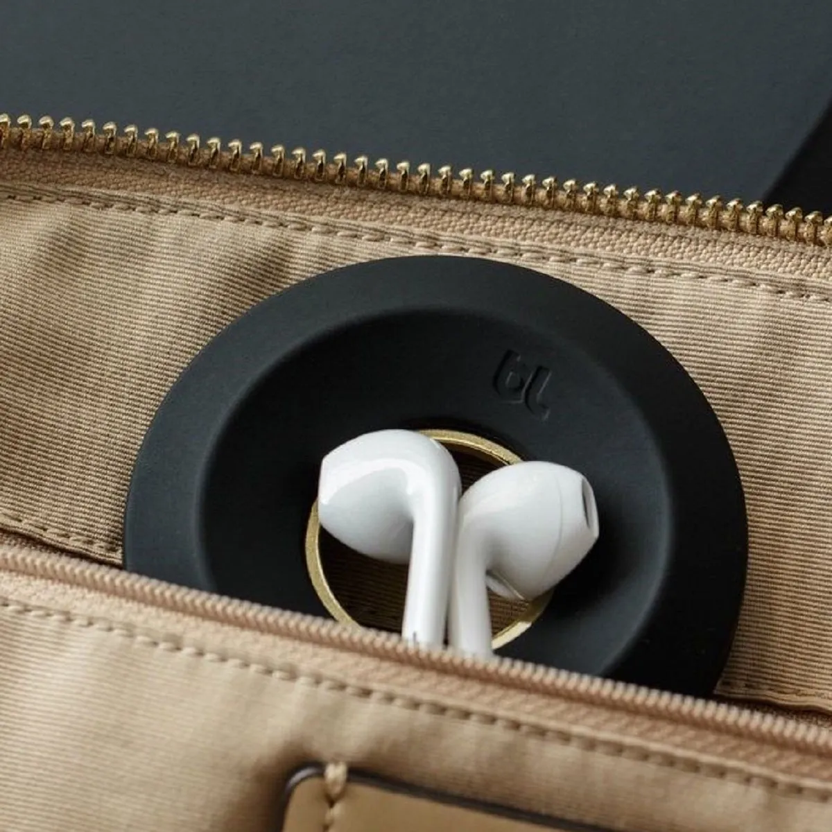 BlueLounge CableYoYo Earbud Organizer Gold Edition