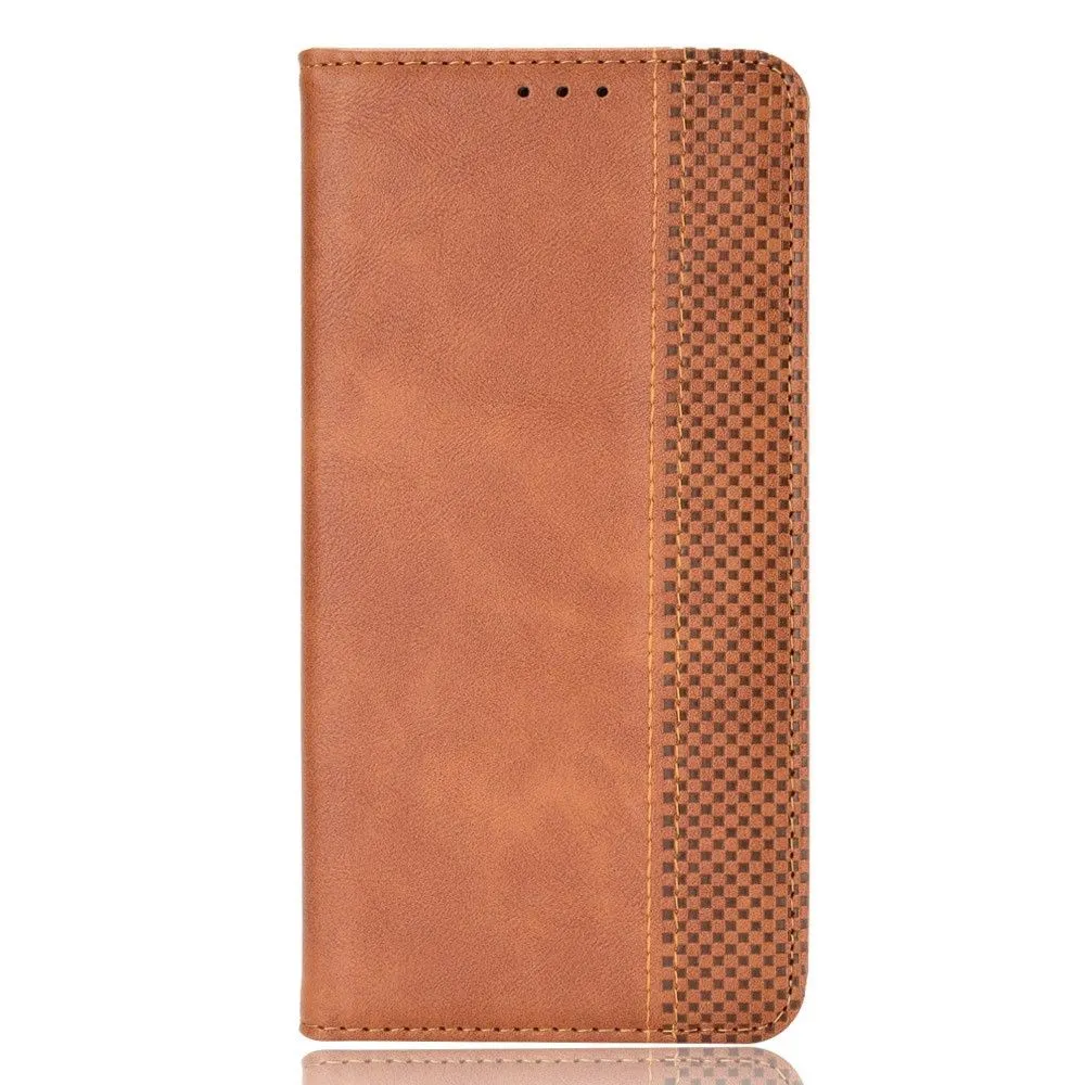 Bofink Vintage OnePlus 10 Pro leather case - Brown