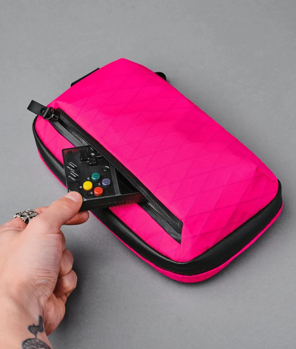 Elements Tech Case Mini - Hot Pink RVX20