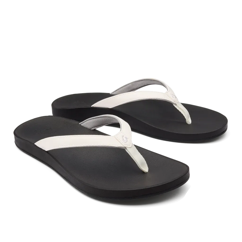 Women's Olukai Puawe Color: White / Black